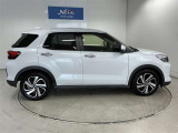 優れた走行性能に加え、様々なライフスタイルに合った使い方を可能にするSUV♪