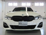BMWデザインの象徴キドニーグリル