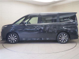 安心の納車前整備を実施します。その際にエンジンオイル、オイルエレメント、ワイパーゴムを交換いたします。