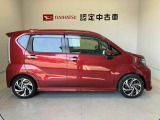 車両右側面からの写真になり。車をご覧になりたい時はお気軽に最寄りの店舗へご相談下さい。