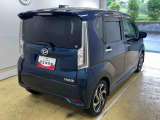 当店では車両本体価格以外に、諸費用を含めた支払総額も表示しておりますので、お客様の予算にピッタリのおクルマお選びができます。コーティングやJAFをセットにしたオトクな購入パックも好評です。