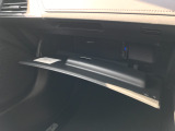 グローブボックスです!
