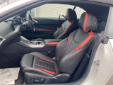 シート調整は稼働範囲が広いのでぴったりの運転ポジションに設定できます