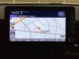 ワイド画面のナビゲーションはフルセグTV、インターナビ対応のGathers純正メモリーナビを搭載しています。Bluetoothオーディオ機能がありますので、スマートフォンなどの音楽も再生できます。