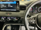 ホンダ純正メモリーナビ搭載なので、遠方へのドライブもお任せ下さい!ステアリング左手側にオーディオ関連のコントロールスイッチを配置しています。操作時は視線を逸らすことなく運転に集中できます