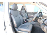 乗り降りの際に着く多少のシワやスレはありますが、状態もよくお勧めです!電動パワーシートやシートメモリー機能やシートヒーターもあります!