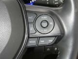【レーダークルーズコントロール】(全車速追従機能付)付きです。車速に応じて追従支援してくれるので、ロングドライブも快適です。詳細は販売店スタッフまでおたずねください。