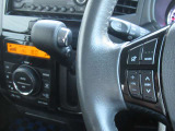 ☆安全運転ステアリングスイッチ付き
