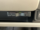 ETC車載器付。ETCが使用可能な道路通行料はキャッシュレスでスマートに走行できます。再セットアップして納車致します。