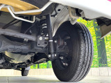 お車を安心してお乗りいただく為には、足回りの定期点検が欠かせません。サービスサポート(有償保証)では無料点検もご提供しており、安心のカーライフをお過ごしいただけるサポート体制が整っています。