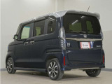 当社では、お客様に安心してお車をお選びいただくため、ご購入前に現車のご確認をお願いしております。