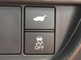 【パワーバックドア】スマートキーや運転席のボタンを押すだけでリアゲートが自動で開閉します!荷物を持っている時や、高い位置にあるバックドアを閉める際に便利な機能です♪