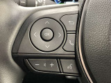 運転中、オーディオの操作をしてて、ハッとしたことはありませんか?ステアリングスイッチは、運転中でもハンドルでオーディオの操作が可能です。安全なドライブをサポートします。