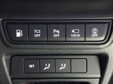 運転席回りのスイッチで安全装備のON/OFFも簡単に!