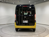 ご納車までの期間ですが、県内のお客様は2、3週間、県外のお客様は3、4週間ほどでご納車が可能となります。但し、お支払いや書類の状況によっては多少の前後もありますので、その際には何卒ご了承下さい。