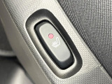 ●フロントシートヒーティング:運転席・助手席共に三段階で調節が可能なシートヒーターを装備しております。季節を問わず快適にご使用いただけます。
