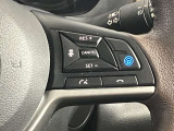 高速道路はプロパイロットにお任せ★ブルーのスイッチと速度を設定するだけ!車線と速度と車間距離を保ってくれます!