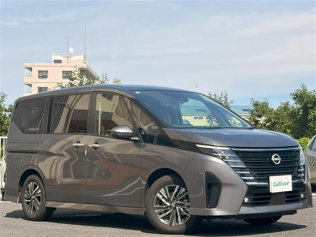セレナ e-パワー ハイウェイスター V ワンオーナー 修復歴無し