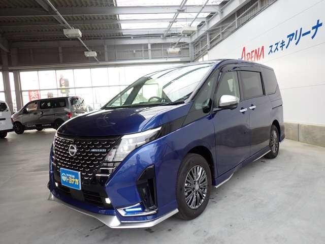 セレナ1.4 e-4ORCE AUTECH 4WDフルタイム4WD プロパイロット
