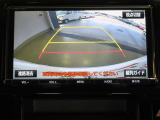 バックガイドモニターで、後方を確認しながら安心して駐車することができます。運転初心者も熟練者も必須の機能ですよ!