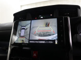 『バックガイドモニター』走行ラインを誘導してくれる補助線もありますので車庫入れが苦手な方も楽ちんです!!