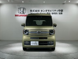 当社の車両には『安心して車選びをしていただくために』お支払い総額を表示しております。税金、自賠責保険料、登録費用、リサイクル料金が含まれており、県内登録及び届出で店頭納車の場合になります。