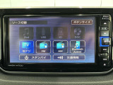純正メモリナビ(NMZK-W70D)を装着しています。Bluetooth(ブルートゥース)・USB接続/CD・DVD再生/フルセグ視聴等が使用できます。