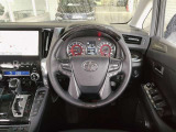運転席周り
