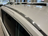 アタッチメントと組み合わせて、様々な荷物の積載が可能です。