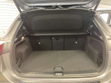 広いスペースが確保されておりますので、ゴルフバッグなどの大きなお荷物も積載可能です!実際にお試しになられたいお客様は、お気軽にスタッフまでお問い合わせ下さい。