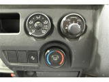 ハイエースバン 2.8 DX ロング ディーゼル 4WD 禁煙車 バックカメラ 両側スライドドア