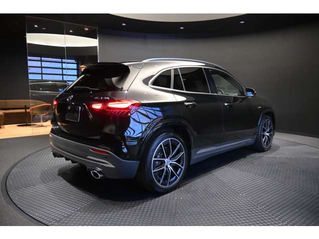 メルセデス・ベンツ GLAクラス AMG GLA35 4マチック 4WD MP202502 の