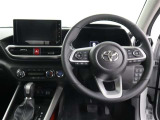 見通しのよいすっきりとした視界で、誰でも運転しやすいです。運転のしやすさは疲れにくさにも繋がりますよ♪