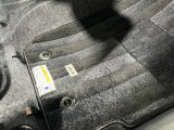 純正フロアマット付きです