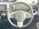 【純正革巻きステアリング】上質な革を使用することで、手にしっかり馴染みとても運転しやすいハンドルです♪