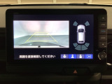 バックでの車庫入れも安心です! リアカメラが付いているバックモニター付のナビを装備しております。バンパーについているソナーや、操作線もついており距離感も画面から確認できます。