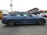 新車登録から5年目まで、最長4年間の走行距離無制限保証をご用意。ご購入後も安心が長く続きます。