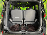【パワーバックドア】スマートキーや運転席のボタンを押すだけでリアゲートが自動で開閉します!荷物を持っている時や、高い位置にあるバックドアを閉める際に便利な機能です♪