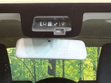 【スズキ セーフティサポート】走行中に前方の車両等を認識し、衝突しそうな時は警報とブレーキで衝突回避と被害軽減をアシスト。より安全にドライブをお楽しみいただけます。