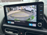 バックカメラももちろんついておりますので車庫入れの安心感がアップしますね!