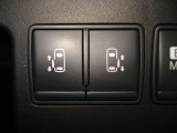 両側電動オートスライドドア付き!!運転席のスイッチでも開閉可能です♪重い荷物を持っている時や、雨の日に重宝します!小さいお子様がいても巻き込み防止機能や手動のみに切替も出来ますので安心です♪