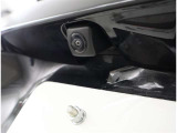 バックガイドモニター搭載で、駐車時もラクラク安心!