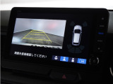 ◆リアワイドカメラシステム◆3種類の表示で後方確認をサポート♪セレクトレバーを「R」の位置に入れるとカメラ画像に切り替え。ノーマルビューでは従来のリアカメラと同様の標準的なビューで表示します!