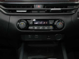 オートエアコンですので、車内を快適な空間に出来ます♪