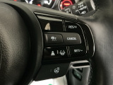 【アダプティブ・クルーズ・コントロール】予め設定した車速内でクルマが自動的に加減速。 前走車との適切な車間距離を維持しながら追従走行し、高速道路でのドライバーの疲労を軽減してくれる嬉しい機能付♪
