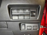 両側電動スライドドアなので運転される方も乗車される方もとっても便利です♪