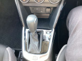 操作しやすいセンターパネル周り運転中でも一目で見やすく操作感に優れています