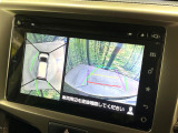 【全方位モニター用カメラ】専用のカメラにより、上から見下ろしたような視点で360度クルマの周囲を確認することができます☆死角部分も確認しやすく、狭い場所での切り返しや駐車もスムーズに行えます。
