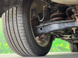 お車を安心してお乗りいただく為には、足回りの定期点検が欠かせません。サービスサポート(有償保証)では無料点検もご提供しており、安心のカーライフをお過ごしいただけるサポート体制が整っています。