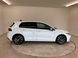 初年度登録より10年10万km以内のフォルクスワーゲン正規輸入車のみを販売しております。